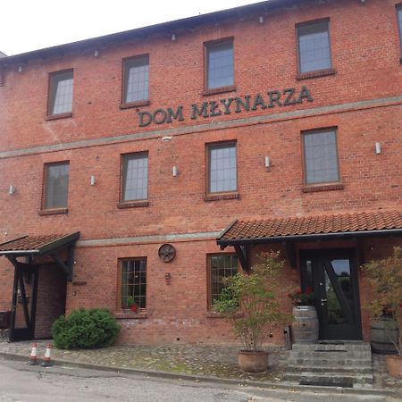 Hotel Dom Mlynarza Zukczyn Esterno foto