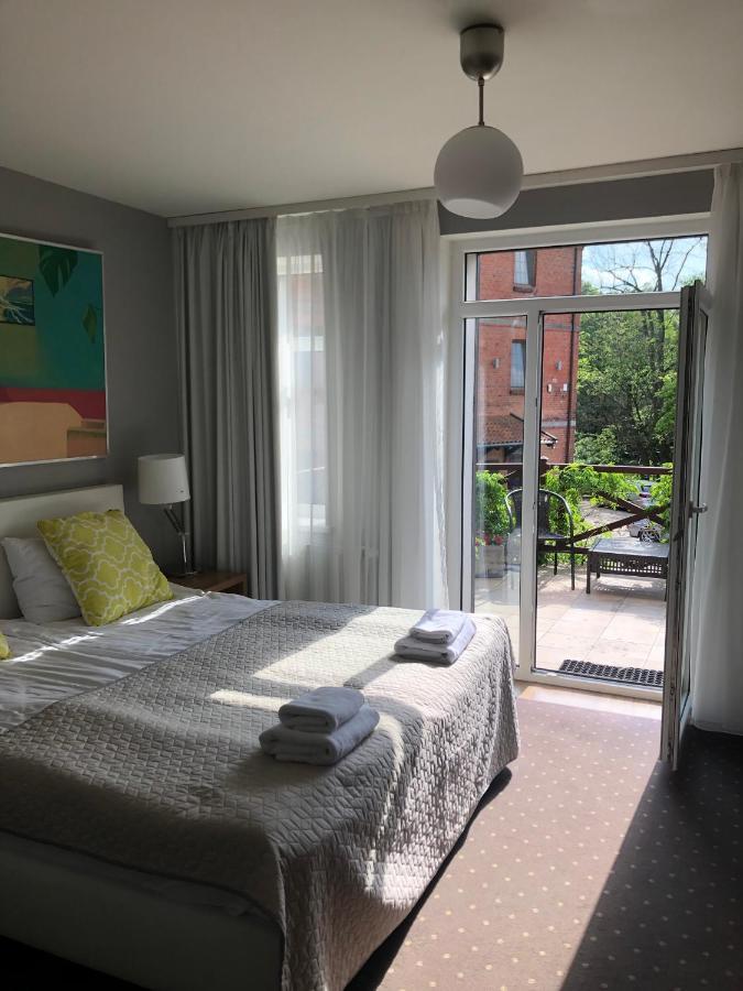 Hotel Dom Mlynarza Zukczyn Esterno foto